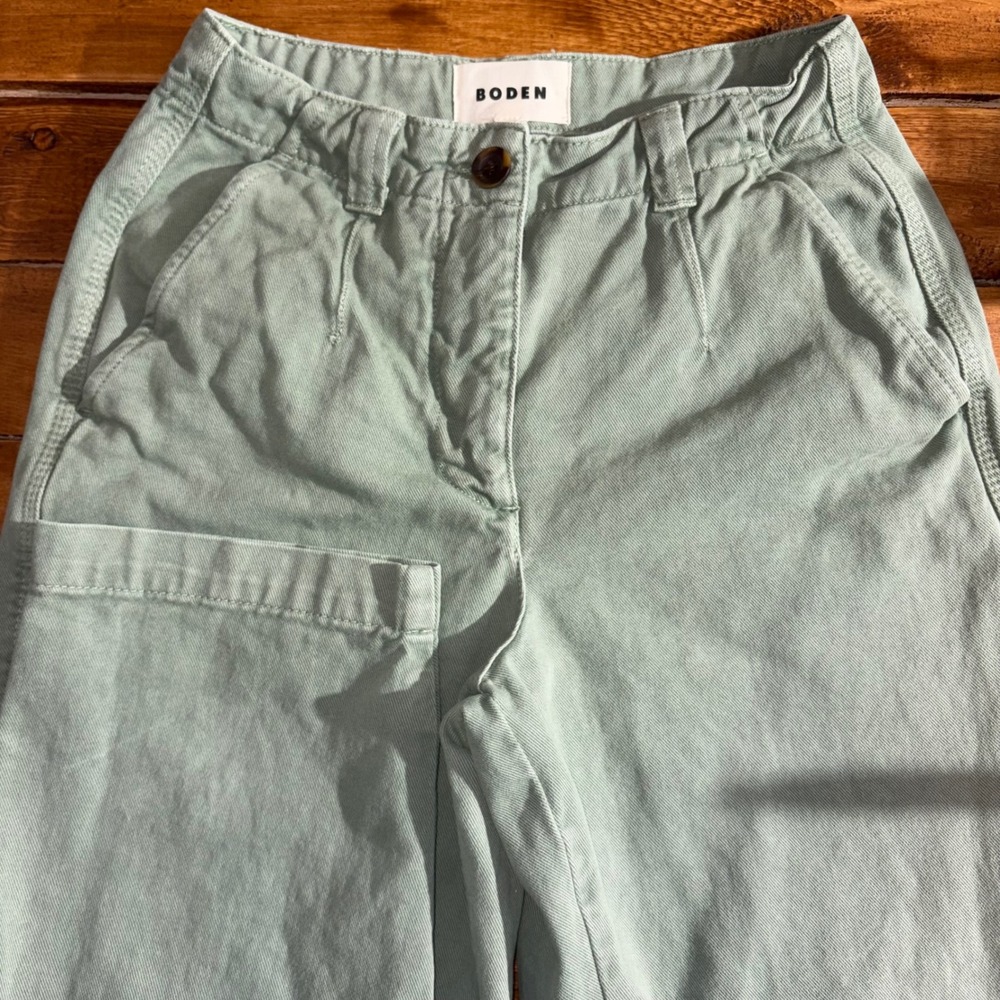 Boden Tapered Mom Jeans Womens 2R (Meas 26x26) Sage Green Denim High Rise